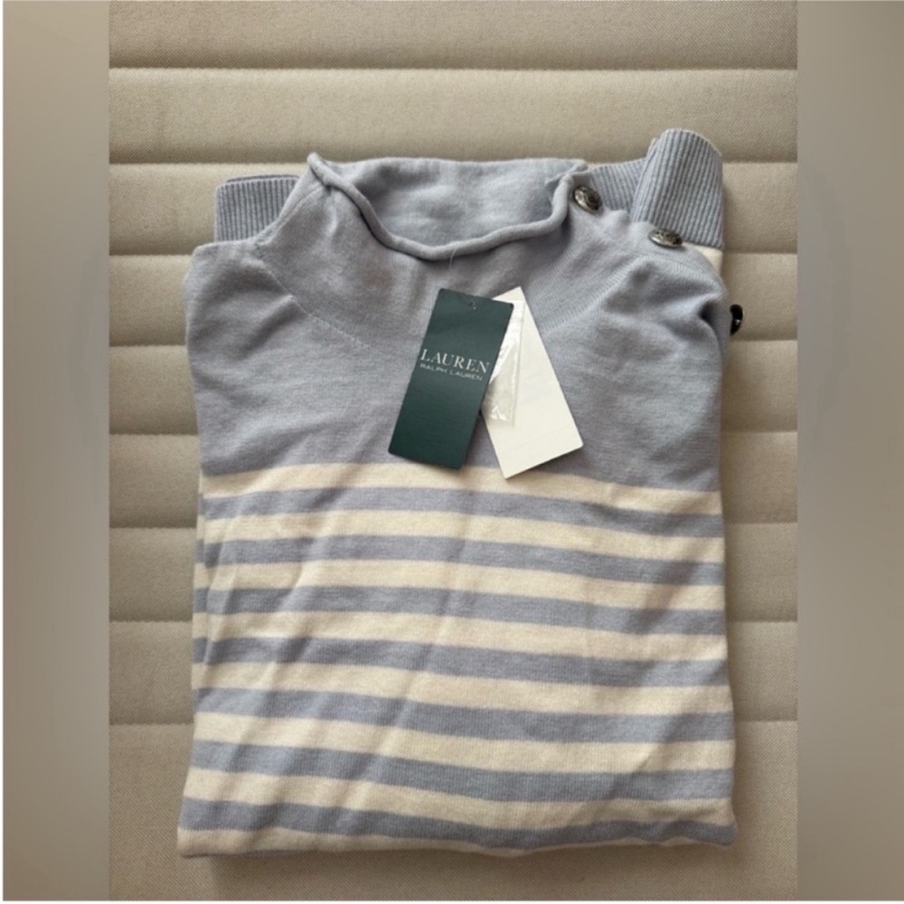 Ralph Lauren Women’s Light Blue Striped Long Sleeve Top size M